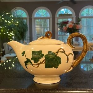 Teapot & Lid California Ivy by METLOX - POPPYTRAIL - VERNON